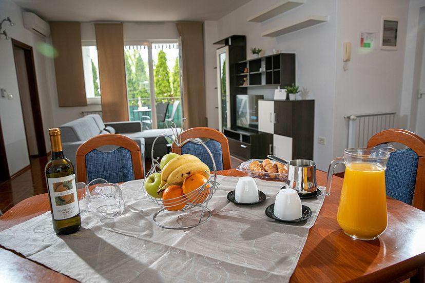 Apartment Orbanic Ровинь Экстерьер фото