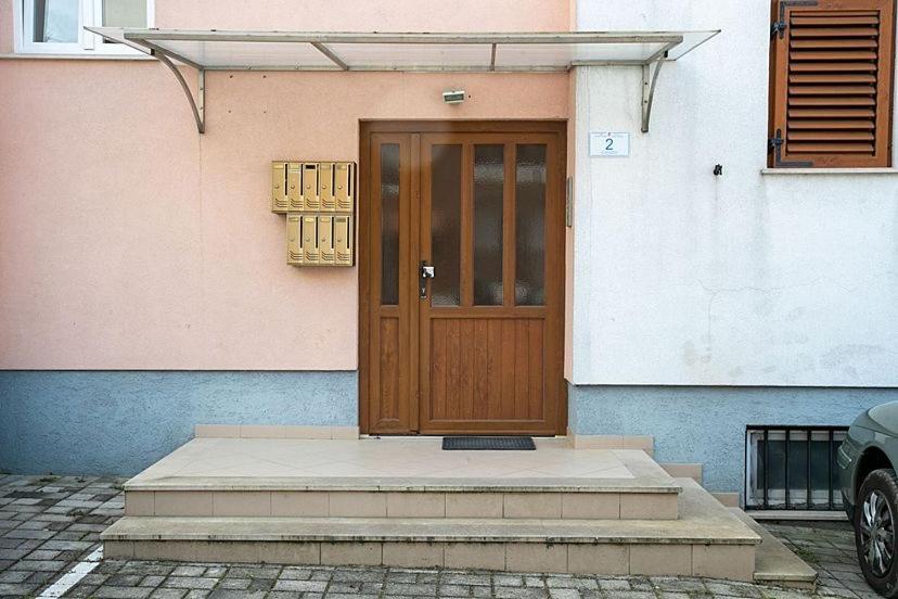 Apartment Orbanic Ровинь Экстерьер фото