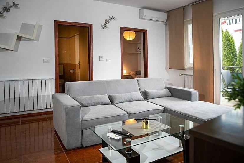 Apartment Orbanic Ровинь Экстерьер фото